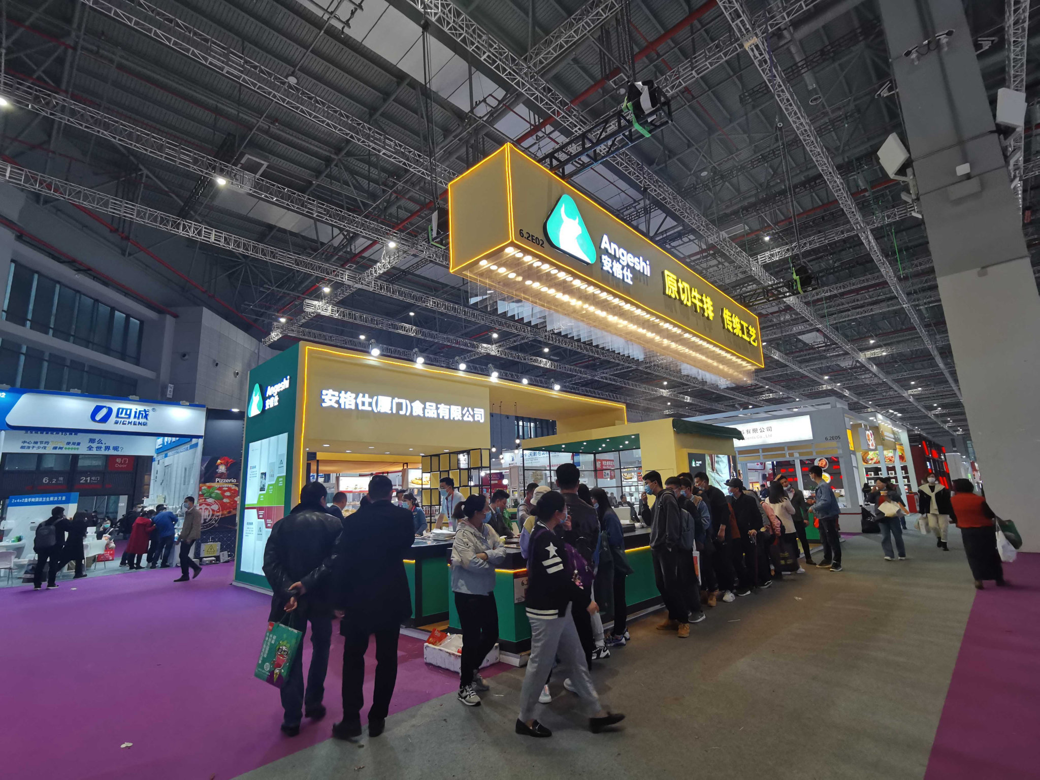 上海展臺搭建工廠：以質量為核心，以服務為宗旨