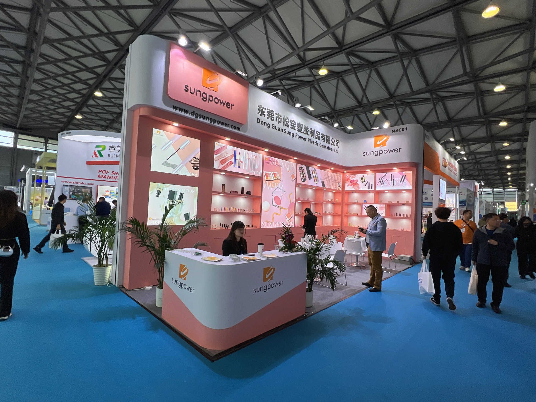 上海展臺搭建方案：創新與實用的完美結合