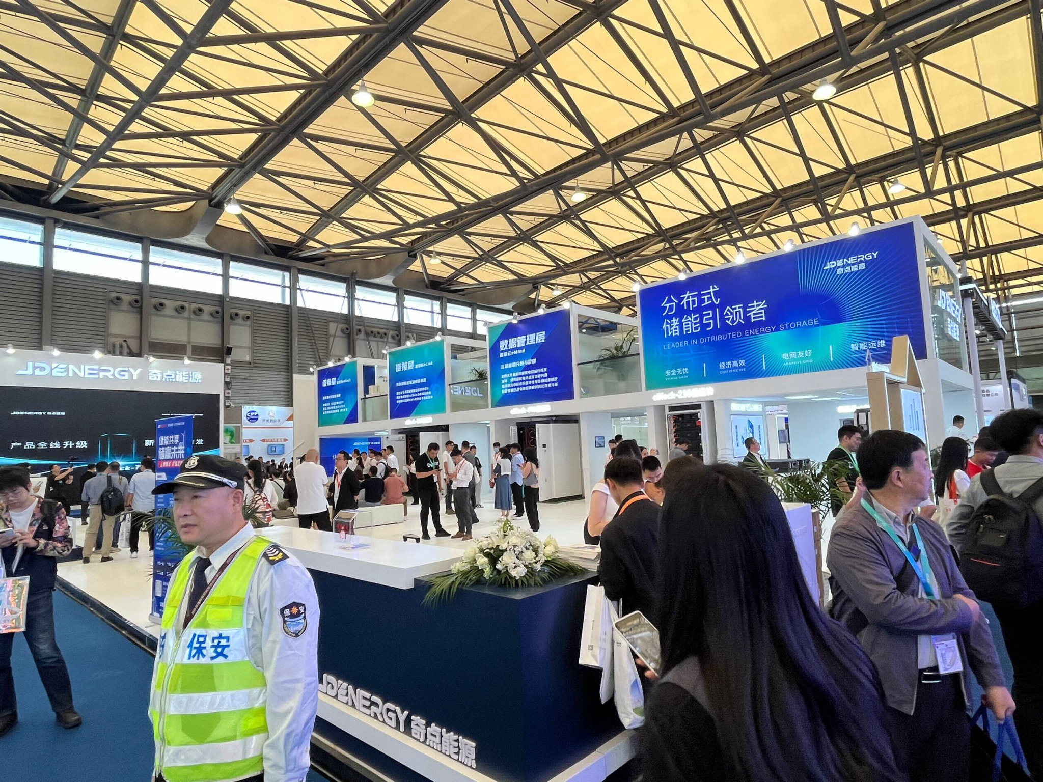 上海展臺搭建色彩搭配：視覺盛宴，吸引眼球