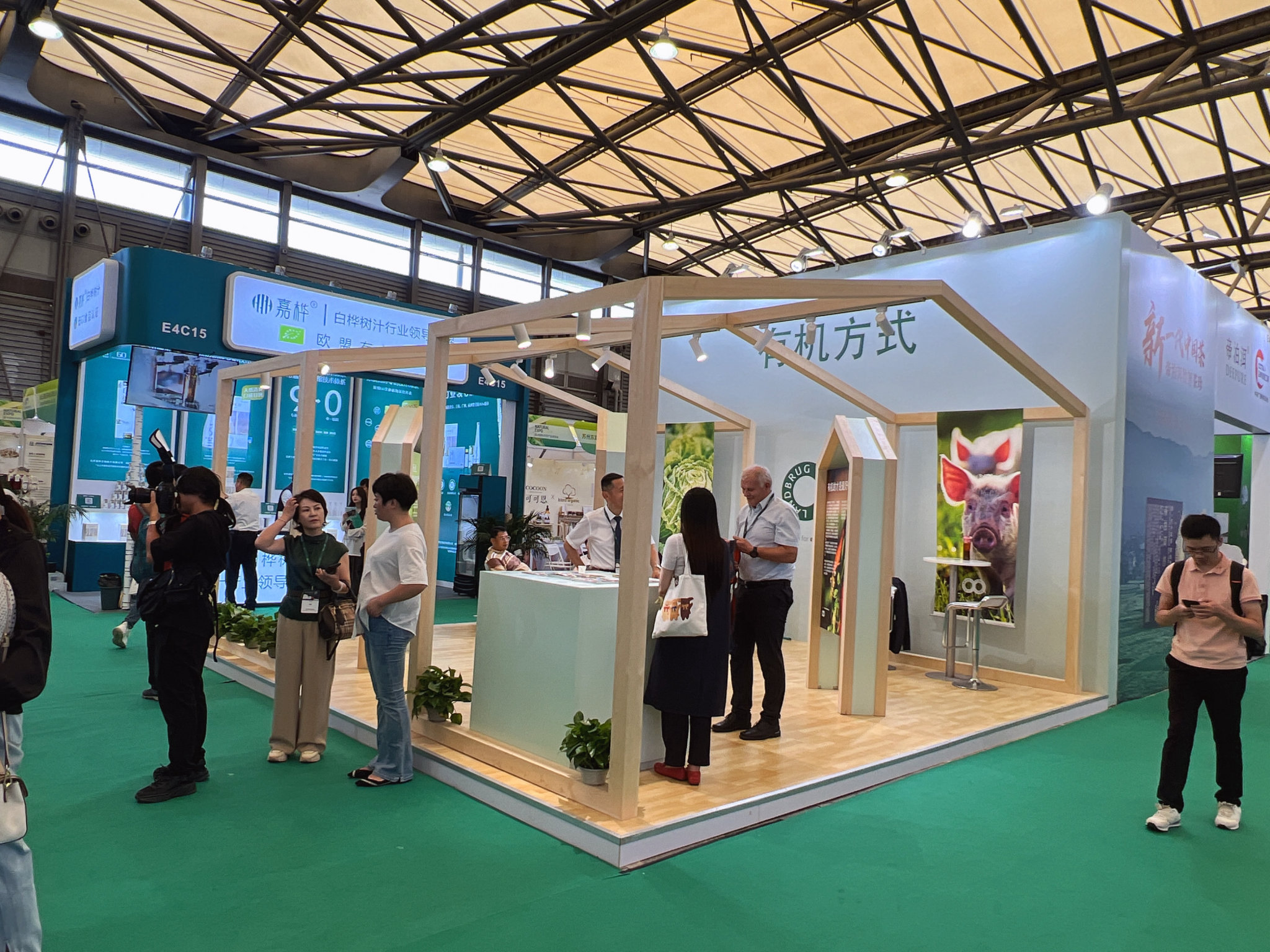 南京展會國際化發(fā)展：如何吸引國際參展商與觀眾？